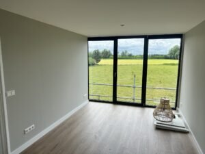 De dijkwoning aan de Maasdijk na de restauratie